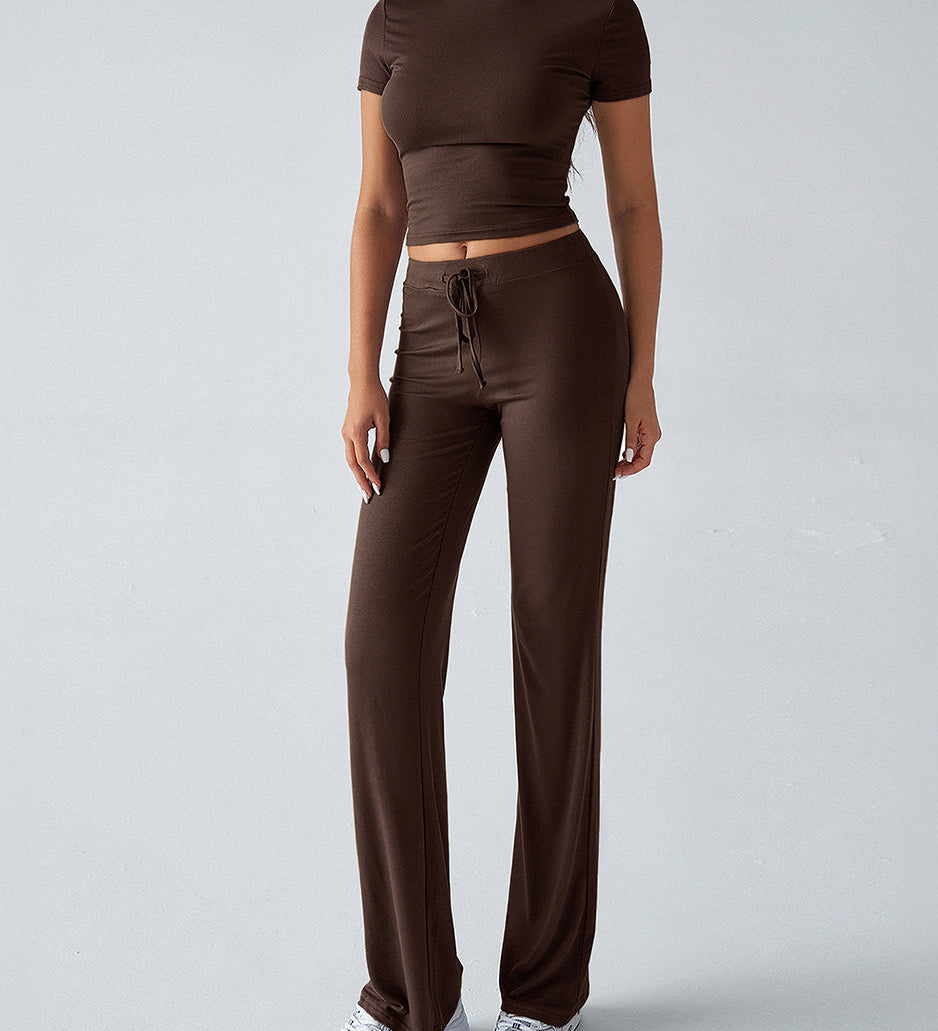 Essential Two-Piece Active Set ropped Short Sleeve Top Drawstring Flare Pants
