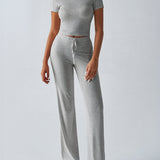 Essential Two-Piece Active Set ropped Short Sleeve Top Drawstring Flare Pants