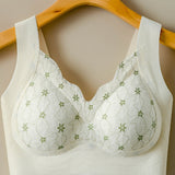 Wire Free Seamless Thin Breathable Bra with Delicate Floral Lace