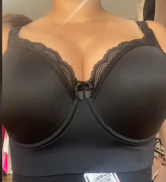 Comfort Lace Wirefree Full Cup bra